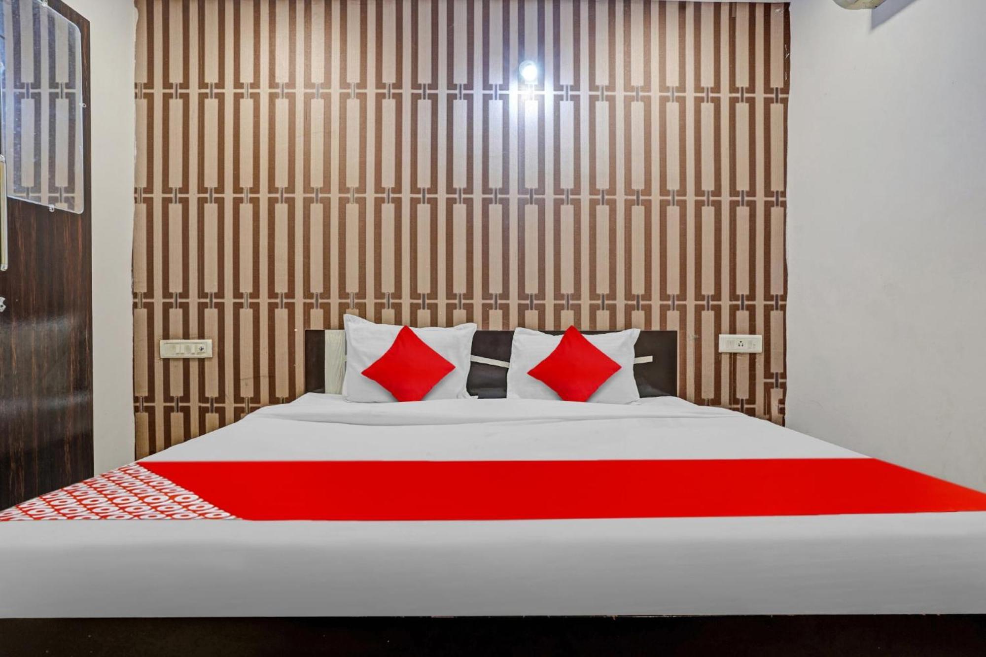 Hotel O Flagship Hotel Gulmohar Inn Bhopál Kültér fotó
