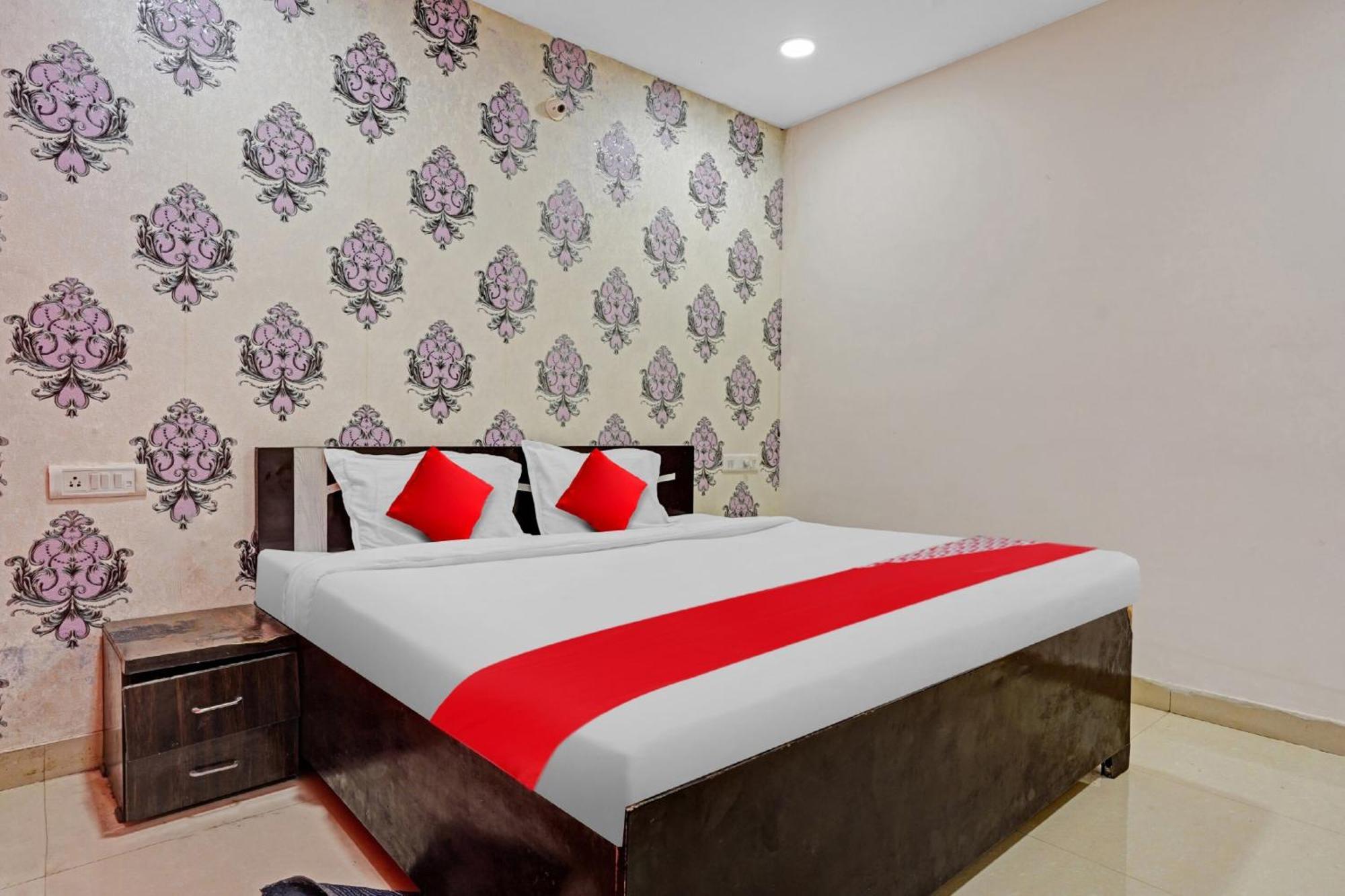 Hotel O Flagship Hotel Gulmohar Inn Bhopál Kültér fotó